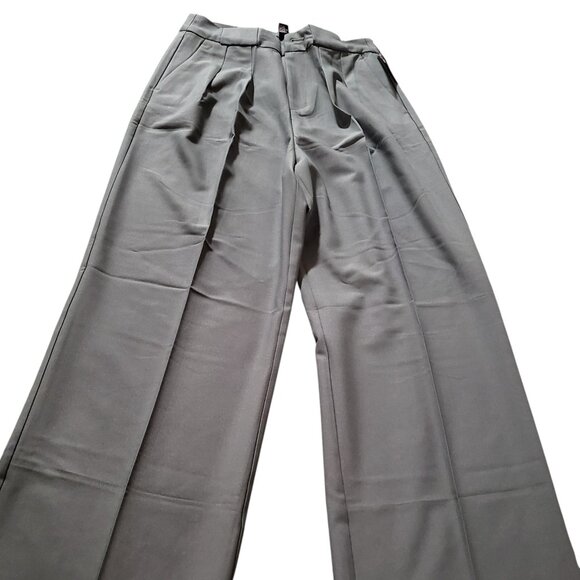 Forever 21 Set 2 pieces Beautiful Formal pants Green/Lace blouse Black size S - Picture 2 of 5